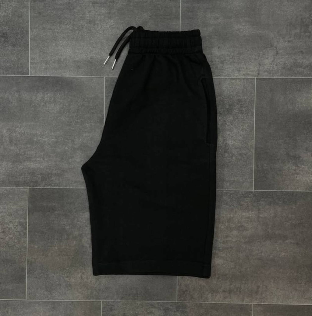 short ✨✨✨